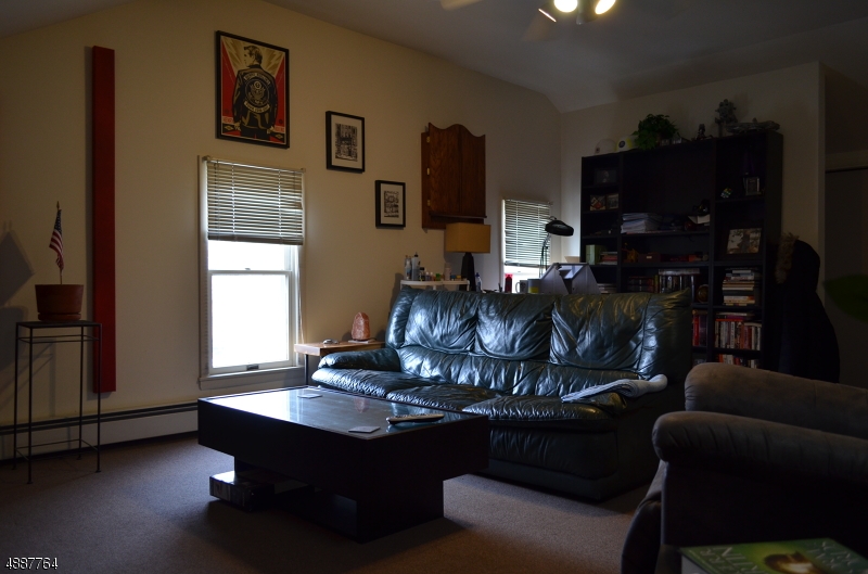 50 Cook Ave 3a Property Photo 3