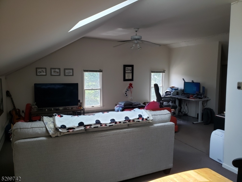 50 Cook Ave 3a Property Photo 4