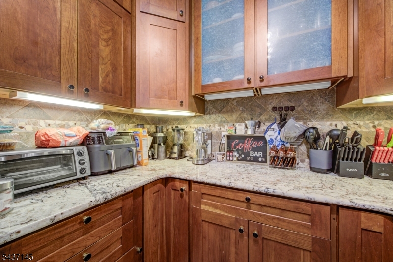 33 62nd Street 1 Property Photo 10