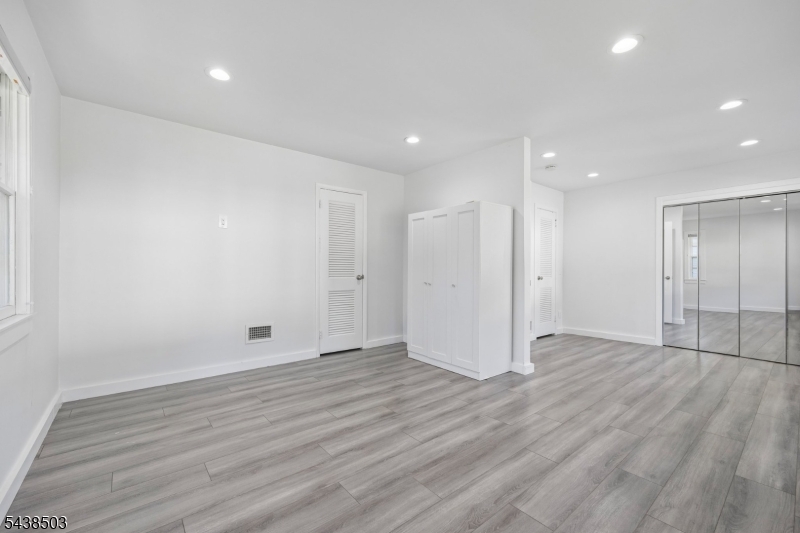 13 Munsey Rd Property Photo 19