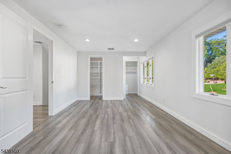13 Munsey Rd Property Photo 24