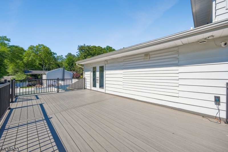 13 Munsey Rd Property Photo 40
