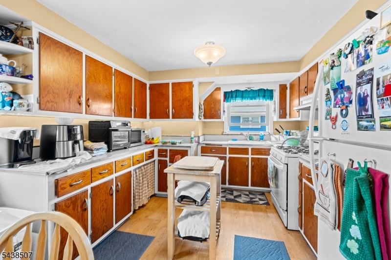 57 Devon St Property Photo 15