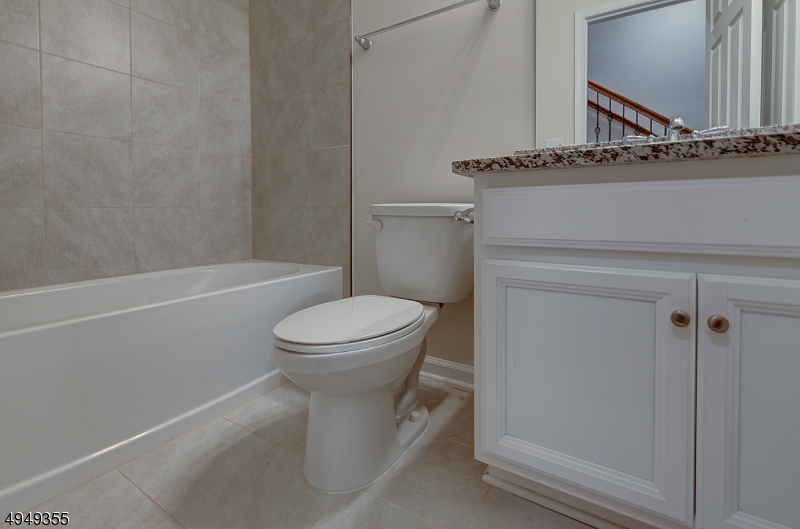 15 Braeburn Ct Property Photo 14