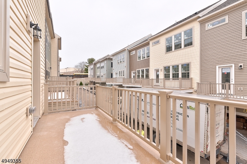 15 Braeburn Ct Property Photo 18