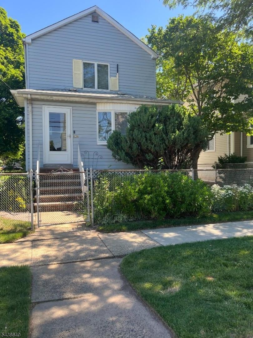 636 Washington Ave