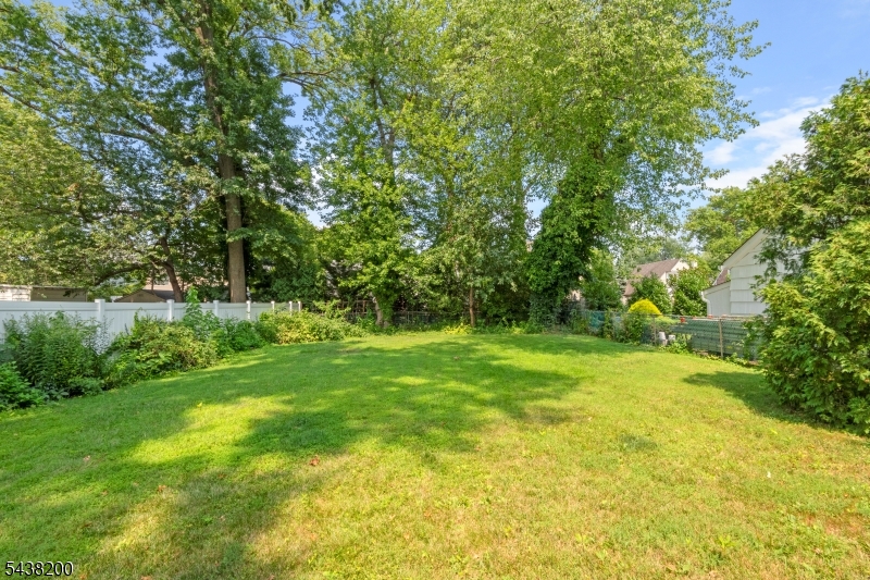 109 Centennial Ave Property Photo 30