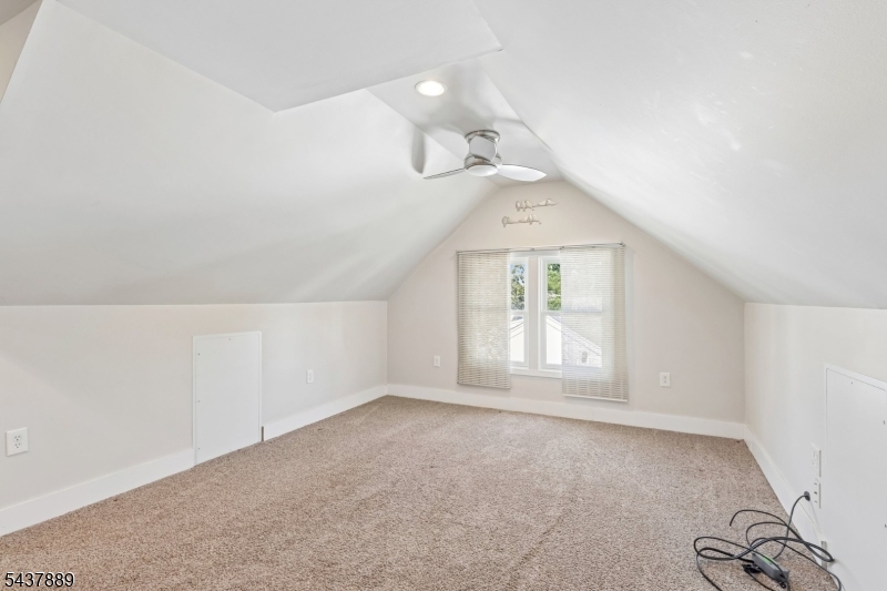 1032 Kipling Rd Property Photo 38