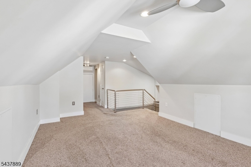 1032 Kipling Rd Property Photo 39