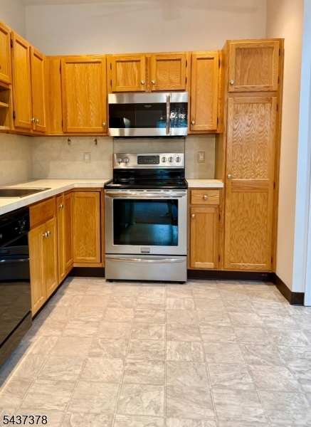 5322 Richmond Rd 322 Property Photo 15