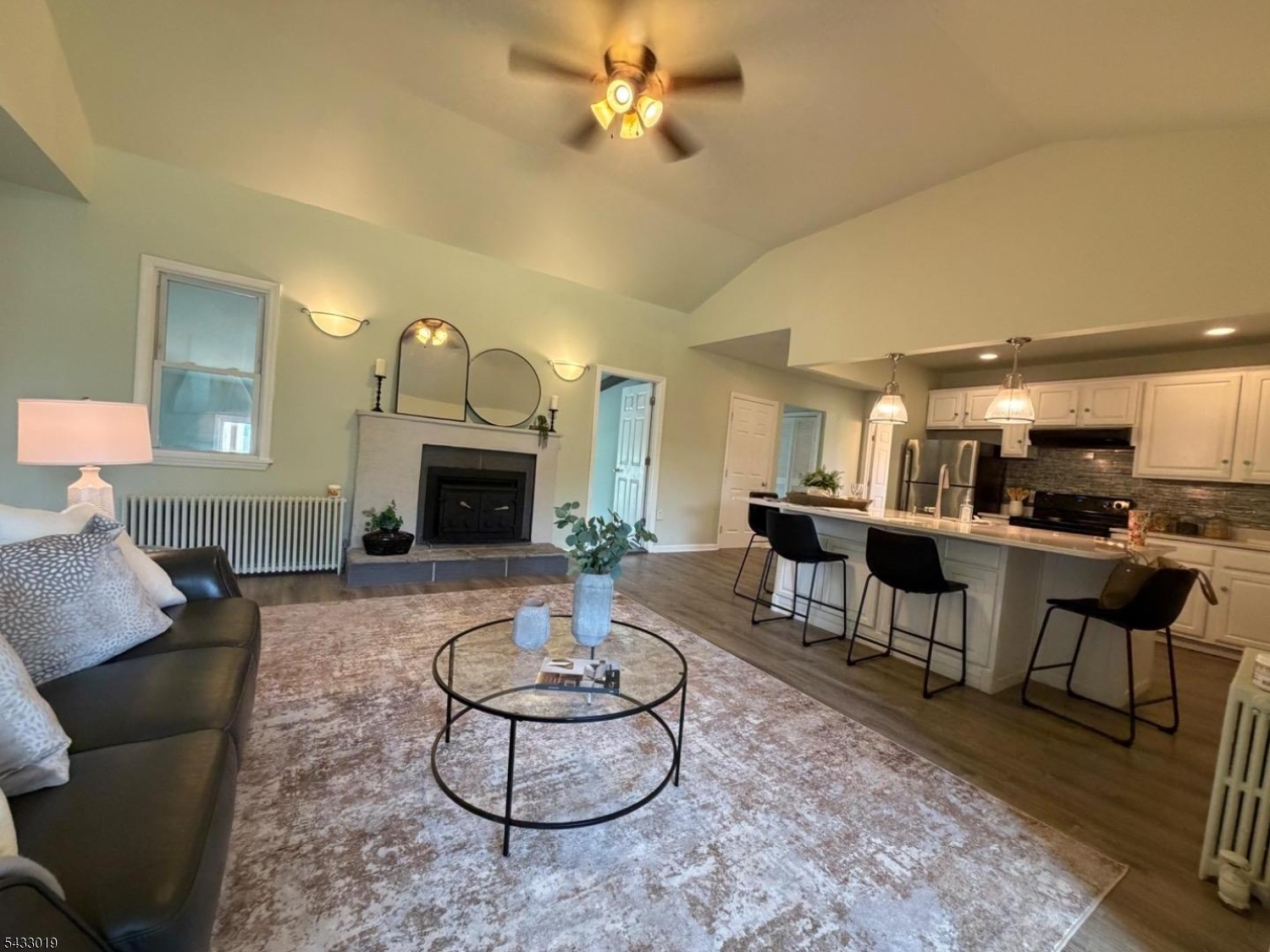 19 Columbus Cir Property Photo 8