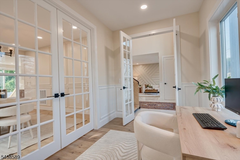54 Nevsky St Property Photo 34
