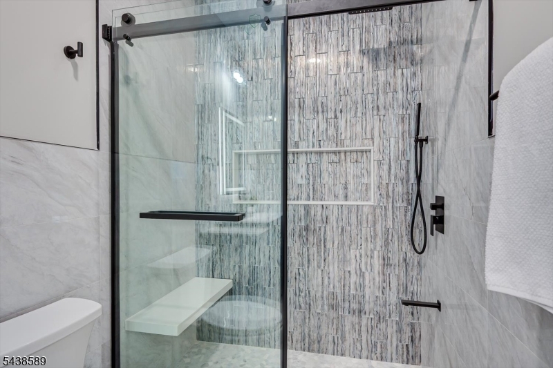 54 Nevsky St Property Photo 40