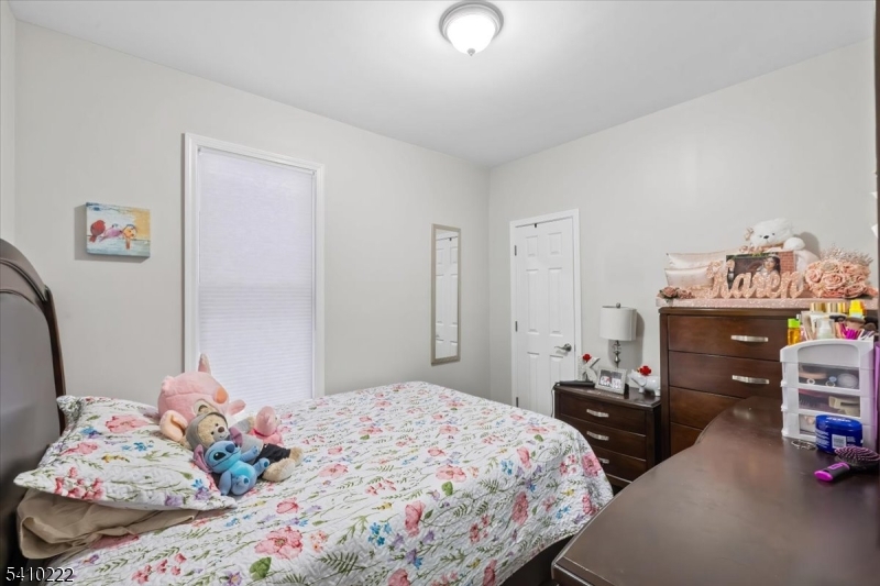 164 Parker St Property Photo 23