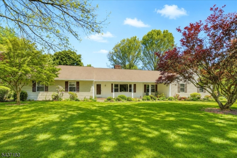54 Platz Drive Property Photo 1