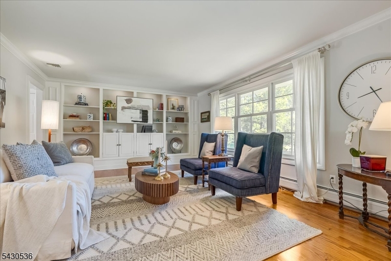 50 Elizabeth St Property Photo 6