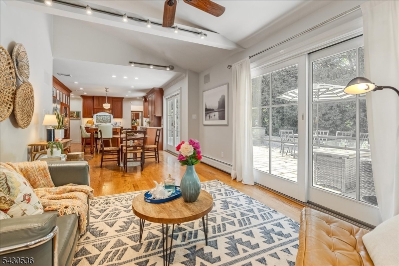 50 Elizabeth St Property Photo 13