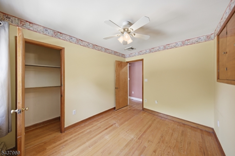 11 Koclas Dr Property Photo 19