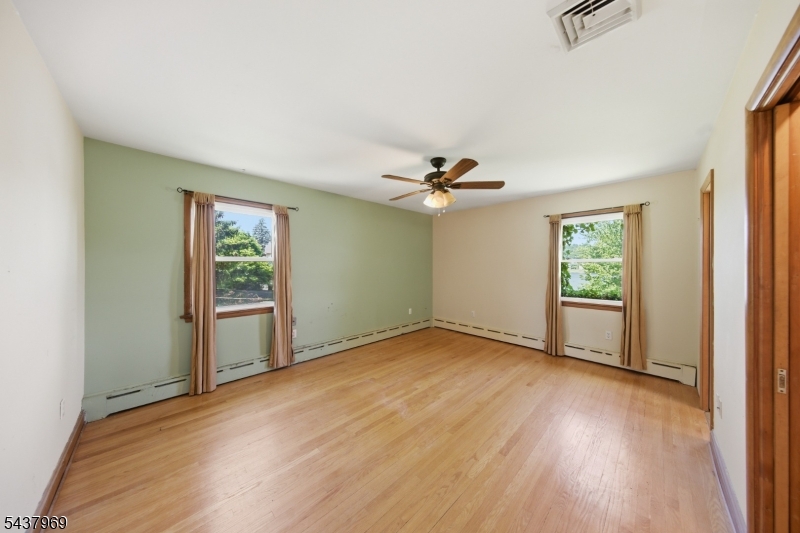 11 Koclas Dr Property Photo 20