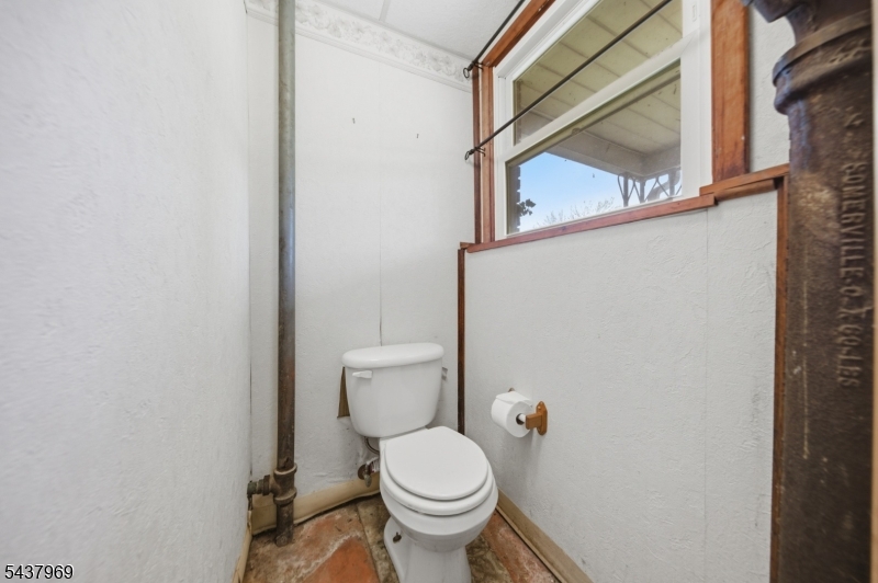 11 Koclas Dr Property Photo 33