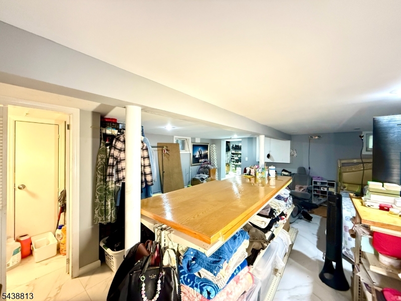 110 Randolph Ave Property Photo 25