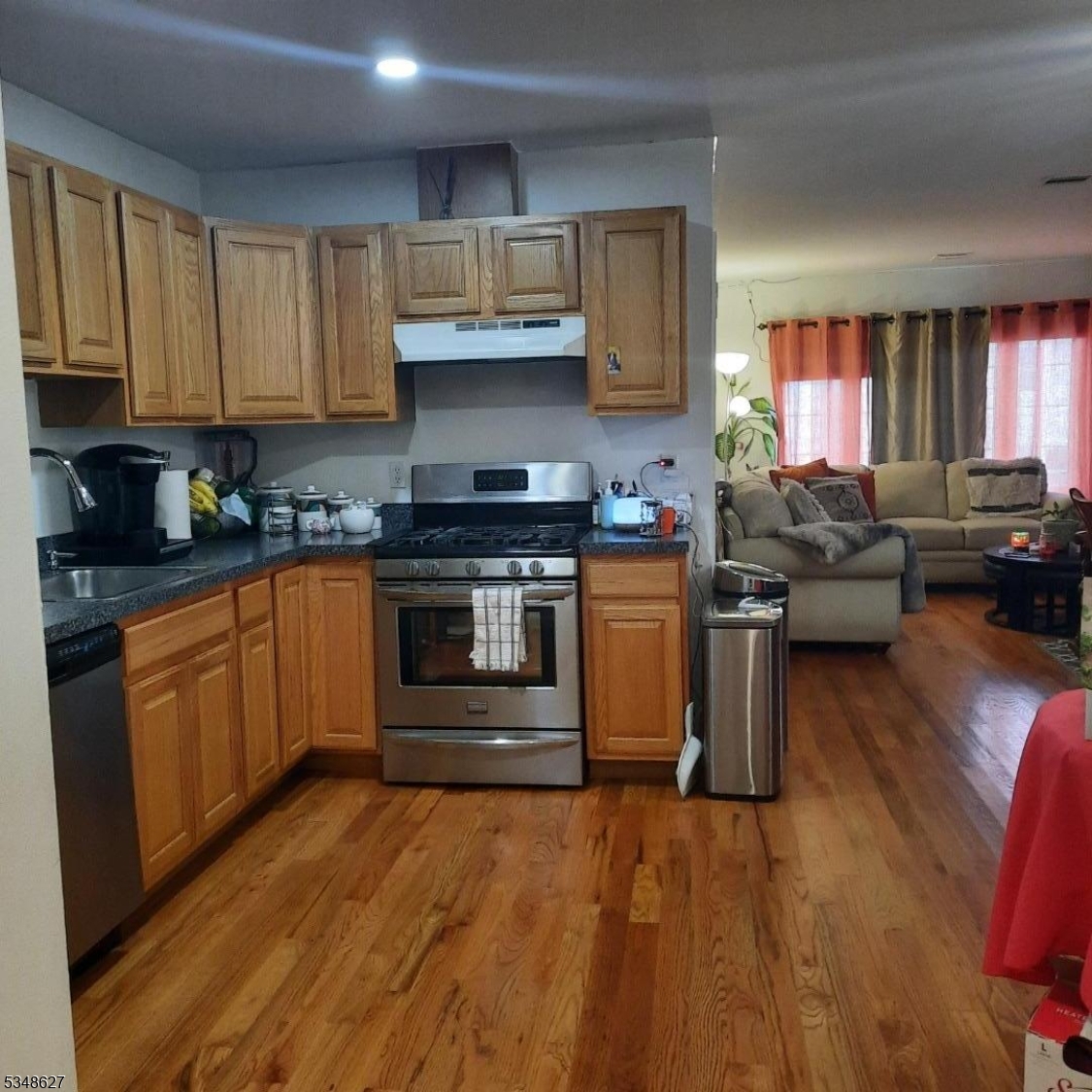 446 Marshall St 2 Property Photo 6