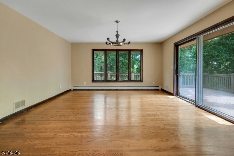 737 Ridge Rd Property Photo 8