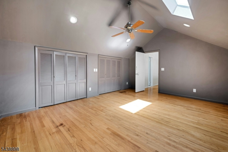 737 Ridge Rd Property Photo 19
