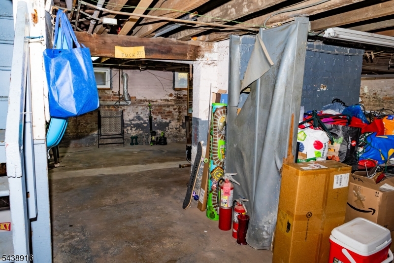 848 Cross Ave Property Photo 30