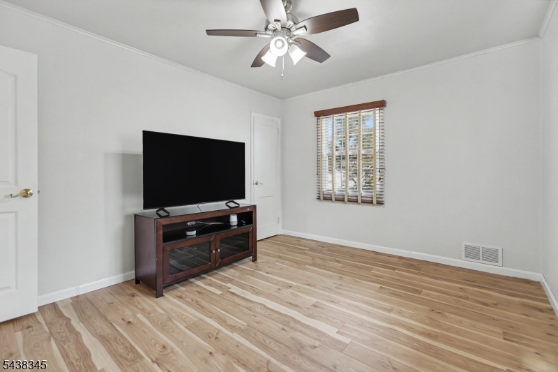 37 Glen Ct Property Photo 21