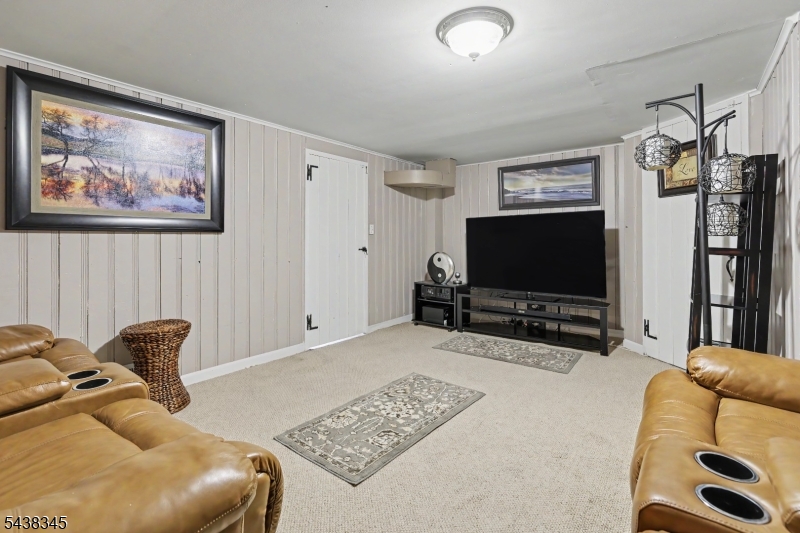 37 Glen Ct Property Photo 29