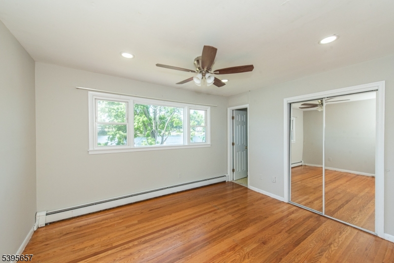 109 Mount Arlington Blvd Property Photo 15