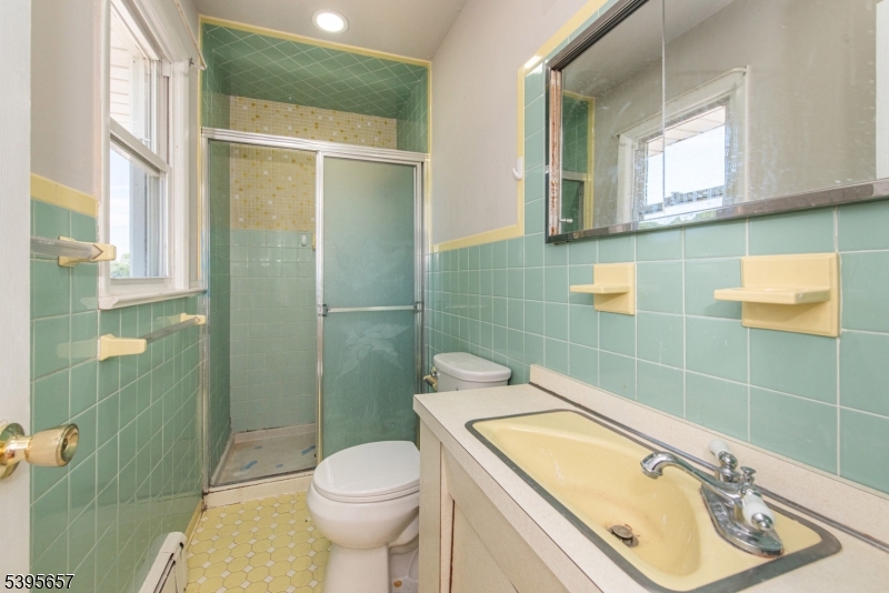 109 Mount Arlington Blvd Property Photo 16