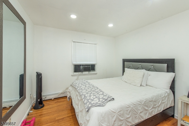 109 Mount Arlington Blvd Property Photo 18