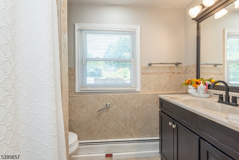 109 Mount Arlington Blvd Property Photo 25