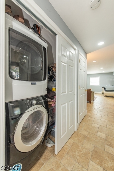 109 Mount Arlington Blvd Property Photo 26