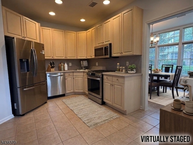 620 Turlington Ct Property Photo 3