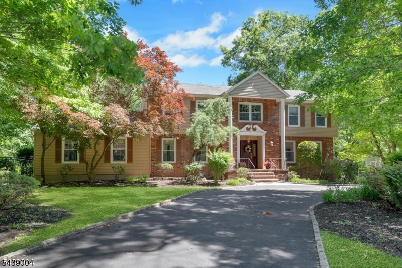 10 Moonshadow Ct Property Photo 2