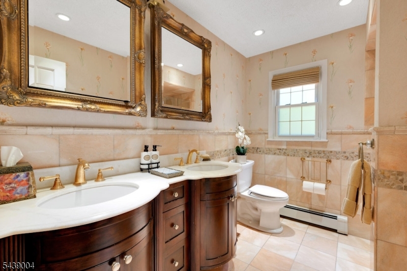 10 Moonshadow Ct Property Photo 24