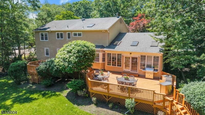 10 Moonshadow Ct Property Photo 45