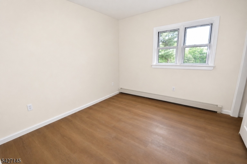 12 Ford Ave Property Photo 20