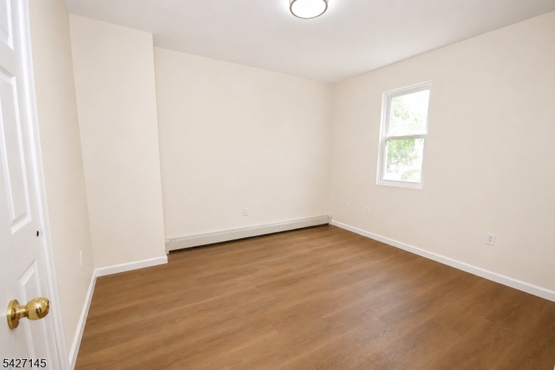 12 Ford Ave Property Photo 21