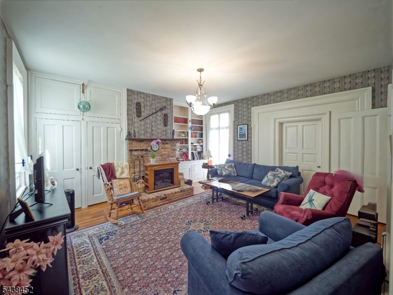 56 W Main St Property Photo 16
