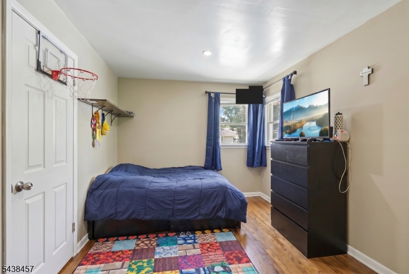 1 Franklin Pl Property Photo 12