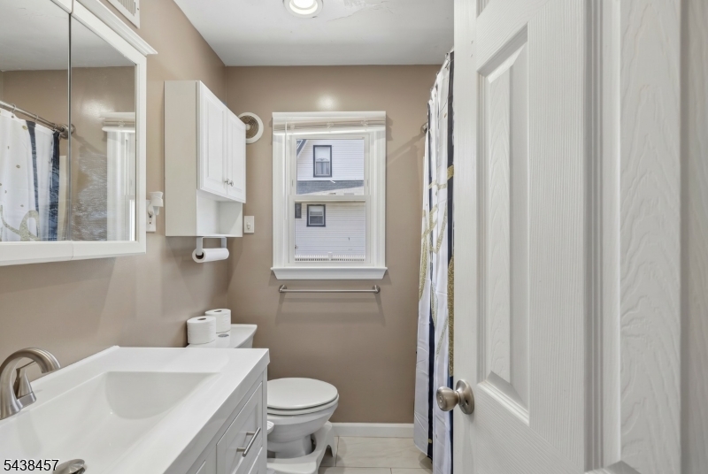 1 Franklin Pl Property Photo 14