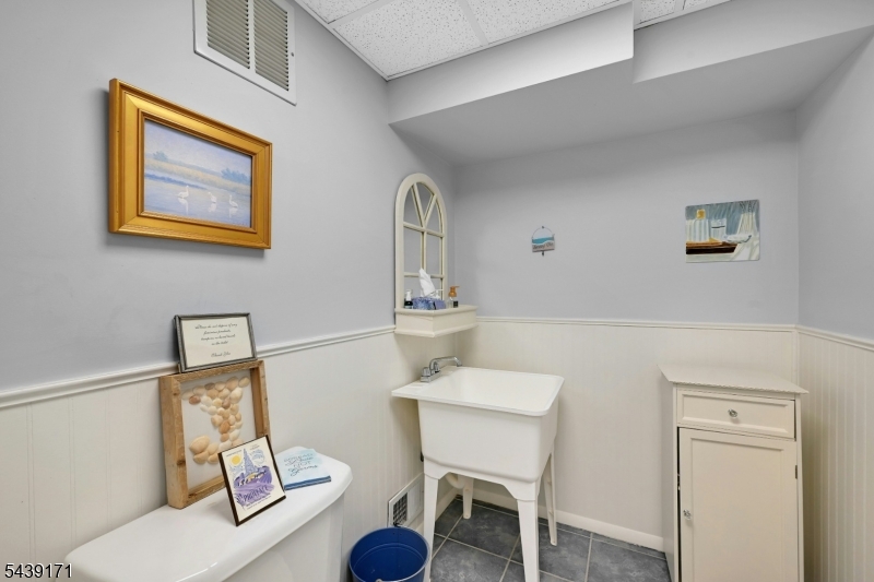 211 Yorktowne Ct Property Photo 19
