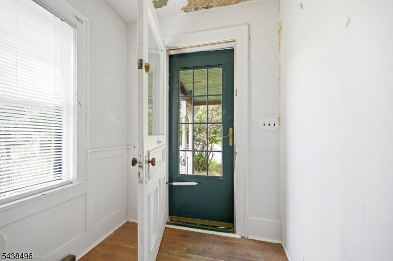 92 Randolph Ave Property Photo 5