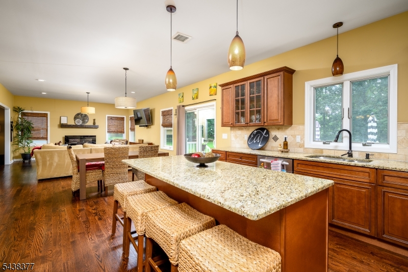 86 Highland Ave Property Photo 11