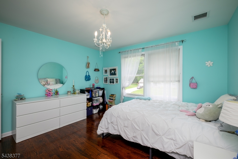 86 Highland Ave Property Photo 28