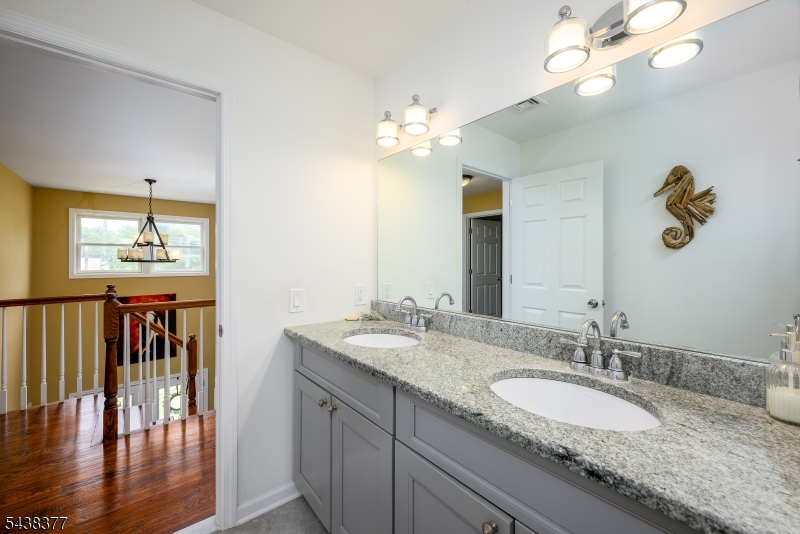 86 Highland Ave Property Photo 33